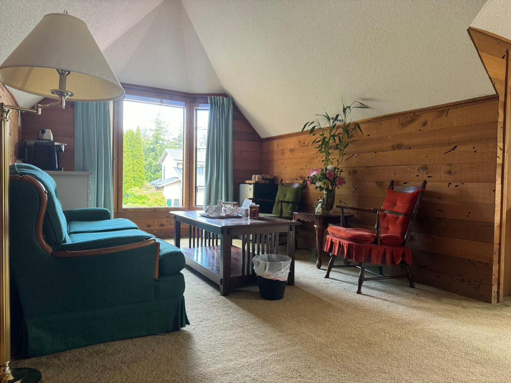 Jason House - Immaculate Suites In A Quiet Seaside Neighbourhood Near Uvic Βικτώρια Εξωτερικό φωτογραφία